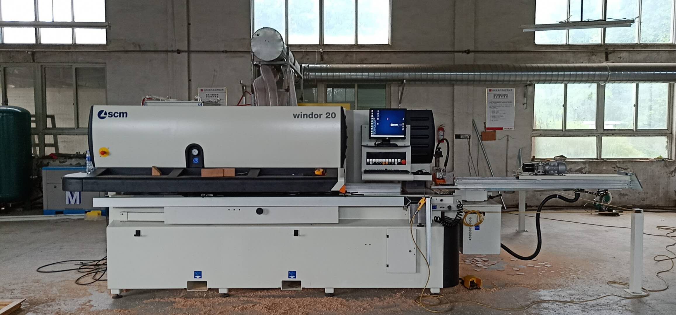 鋁包木門窗生產機器——SCM