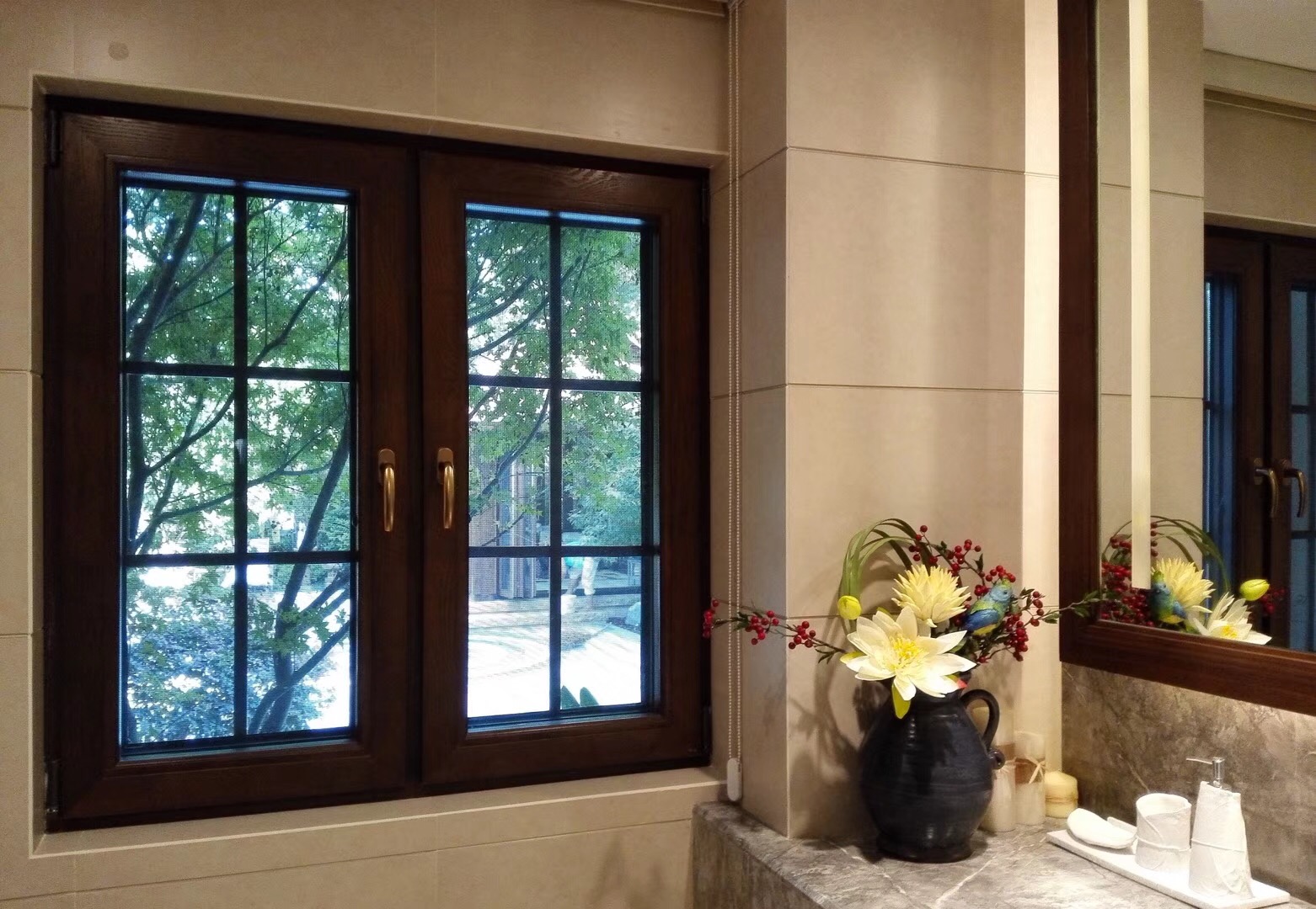 節能鋁包木門窗